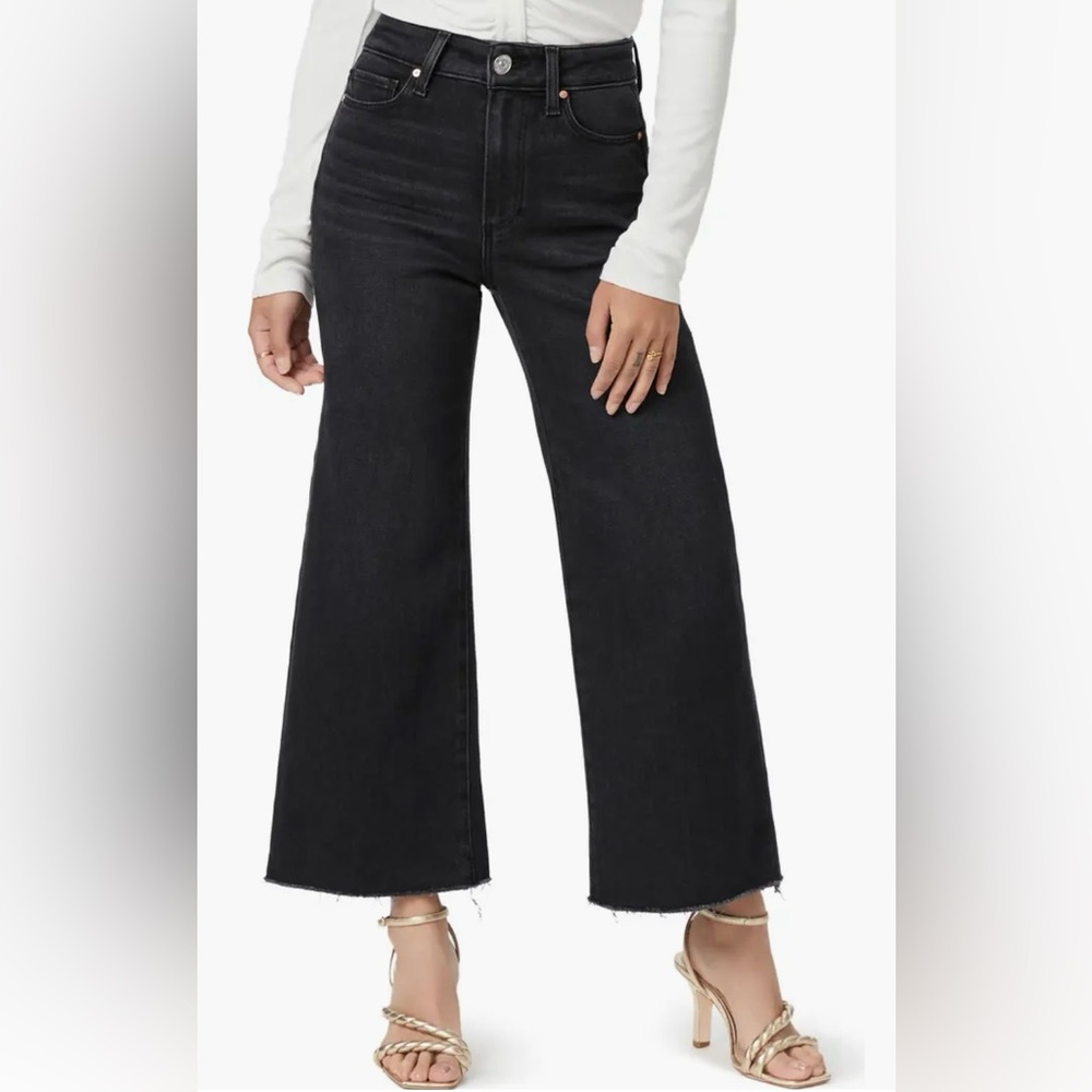 PAIGE high-waisted wide-leg cropped black jeans // size 28